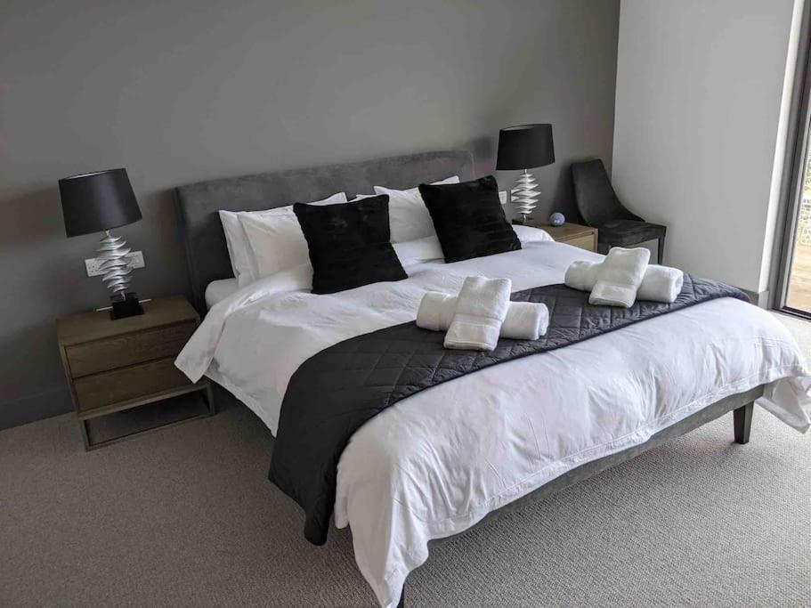 Mayflower, Luxury Norfolk Retreat - Brancaster, Sleeps 4 -12 Buitenkant foto